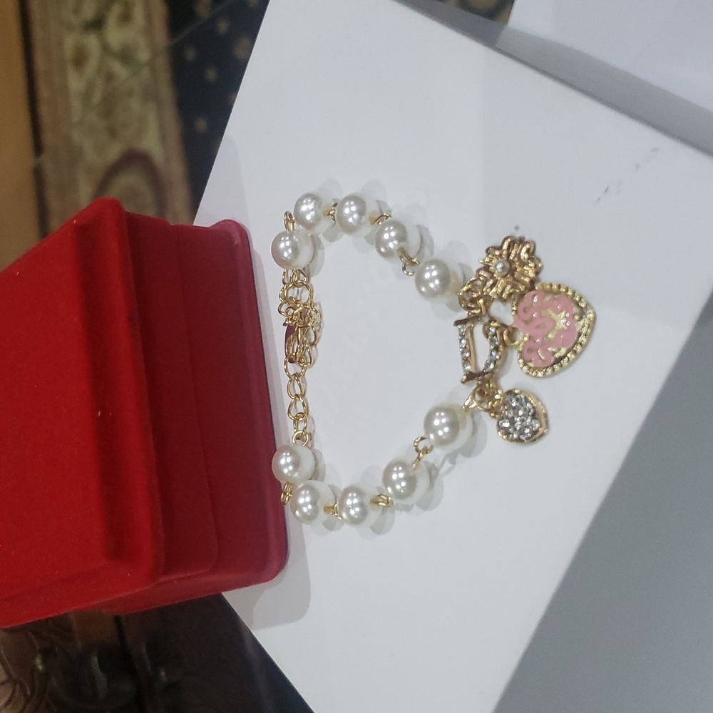Pearl Bracelet